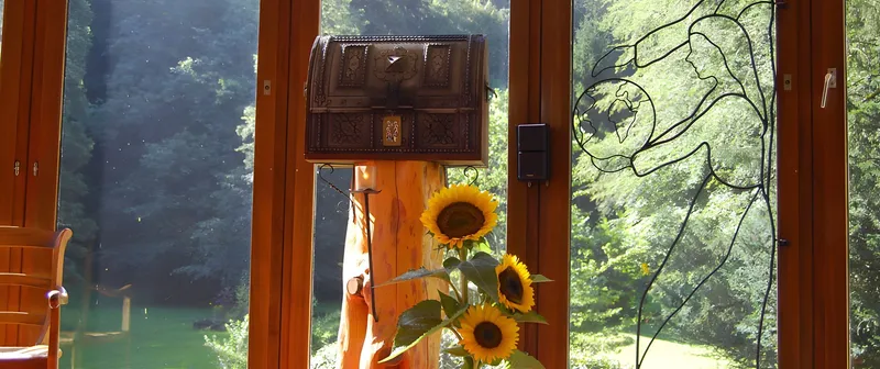 Le tabernacle fleuri de tournesols